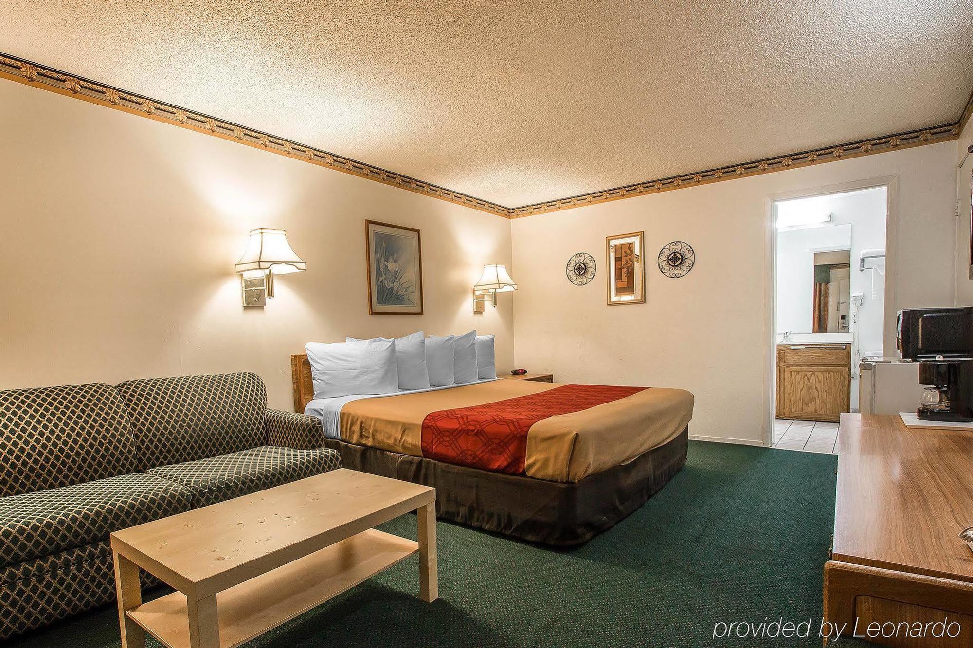 Econo Lodge Anaheim North Bagian luar foto