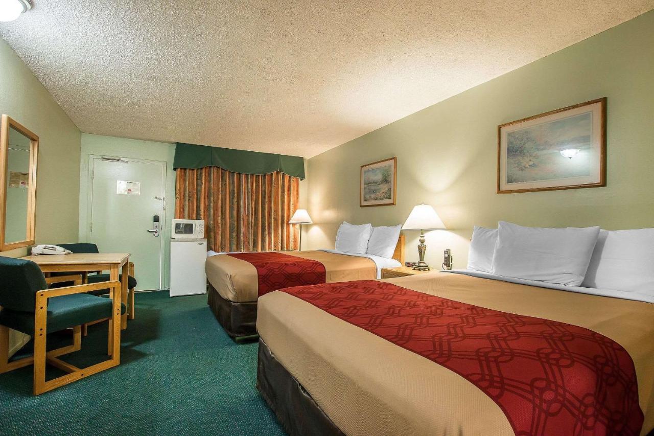 Econo Lodge Anaheim North Bagian luar foto